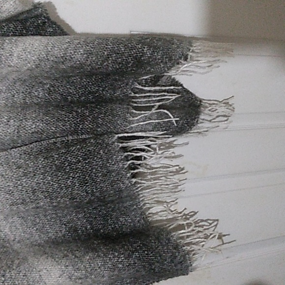 Alexis Bendle womans wrap one sz fits all - Picture 2 of 9